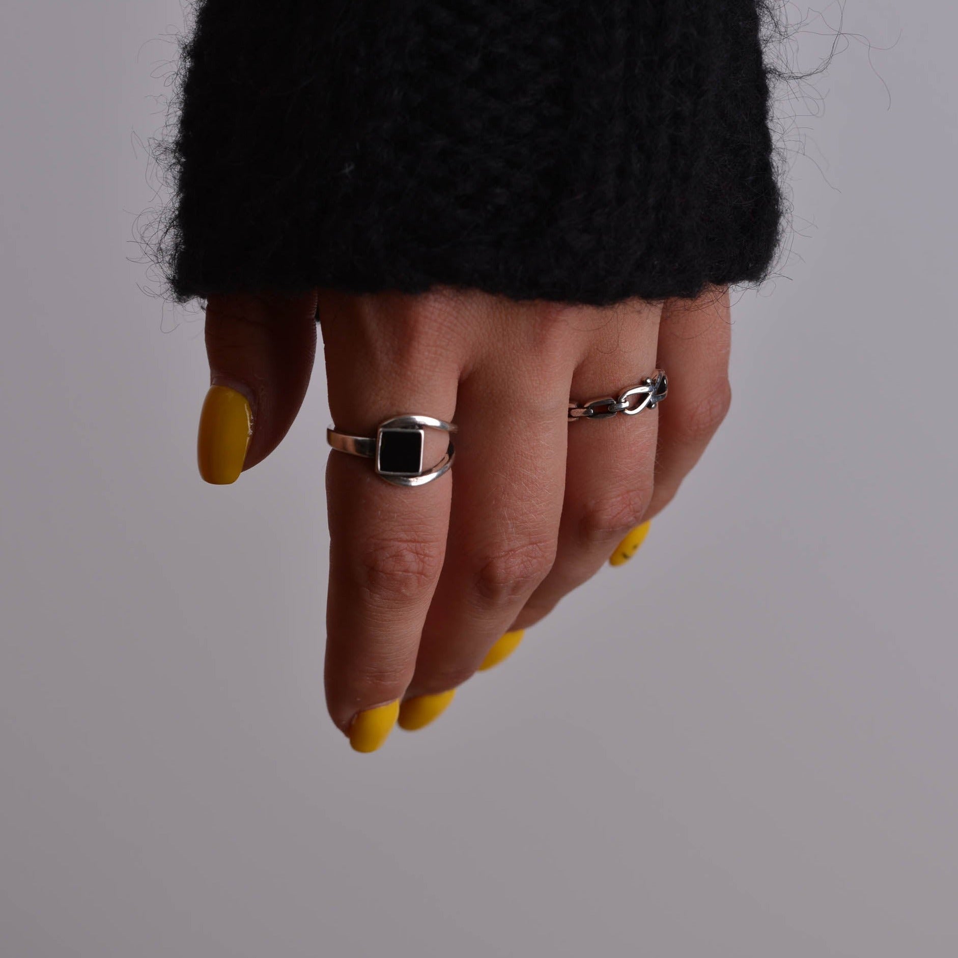 Black Onyx Chain Silver Ring