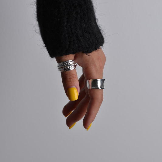 Dainty Signet Chunky Rings
