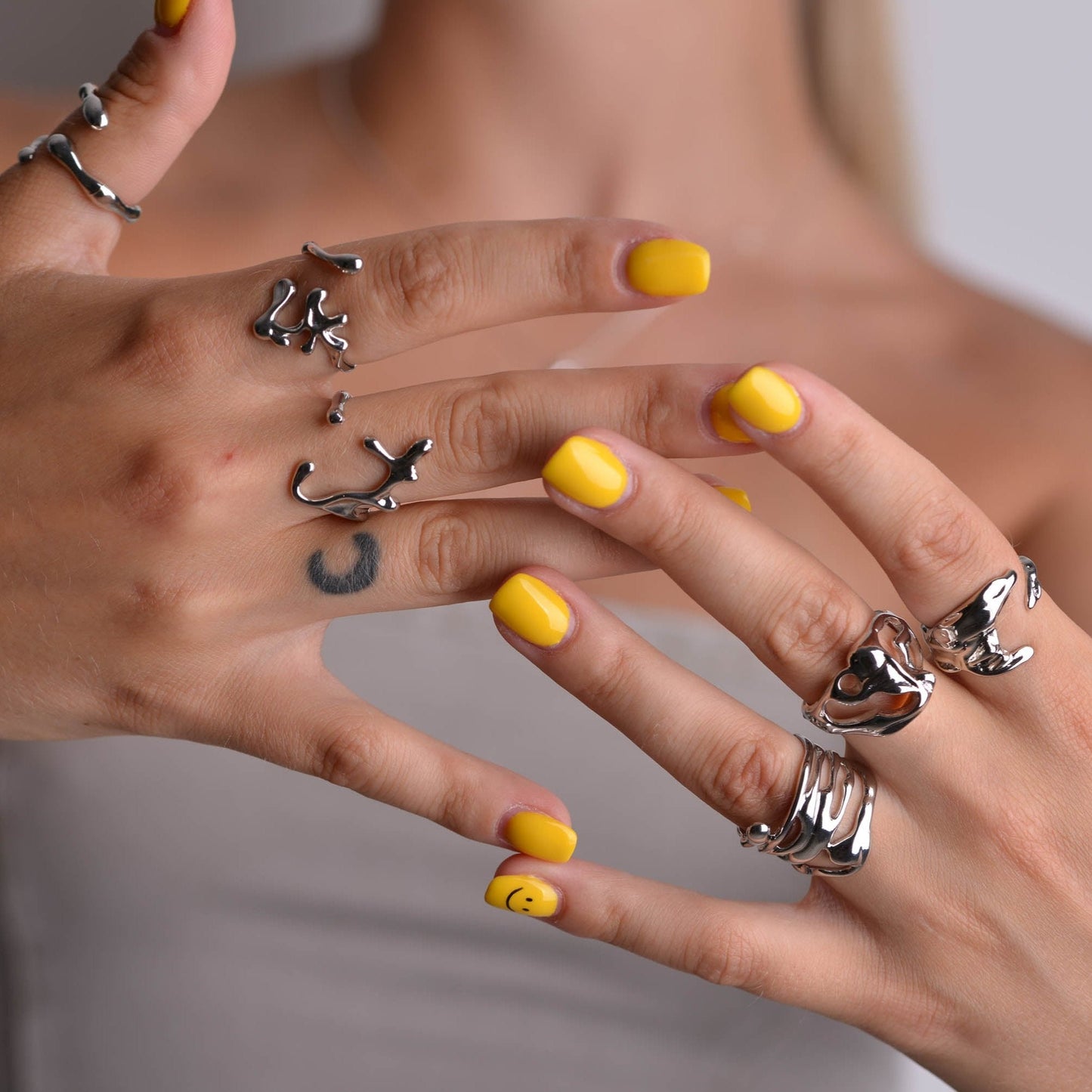 Modern Open Style Gold Ring