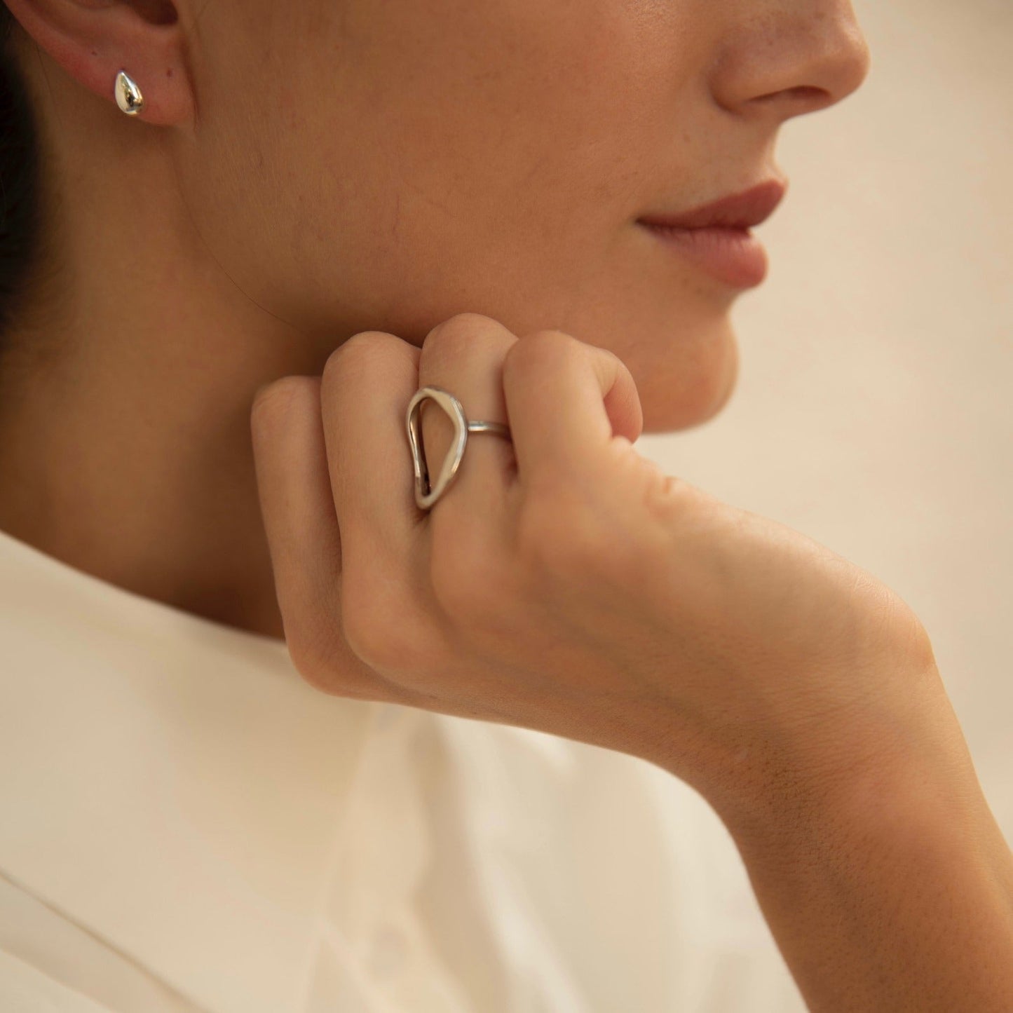 Modern Round Oval Silver Ring