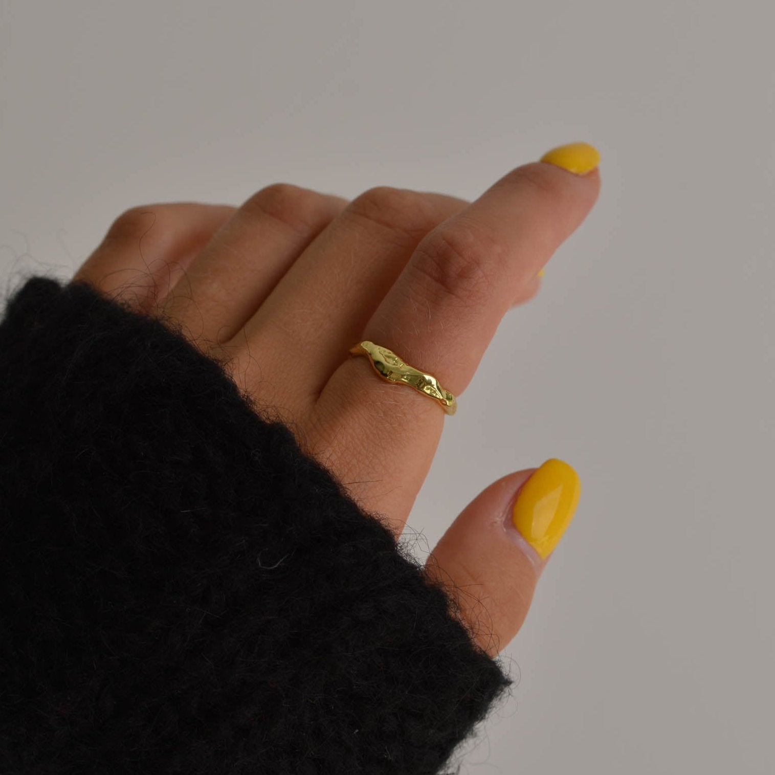Signet Metal Gold Ring