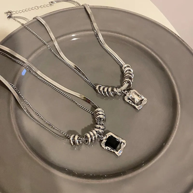 Silver Onyx Pendant Necklaces