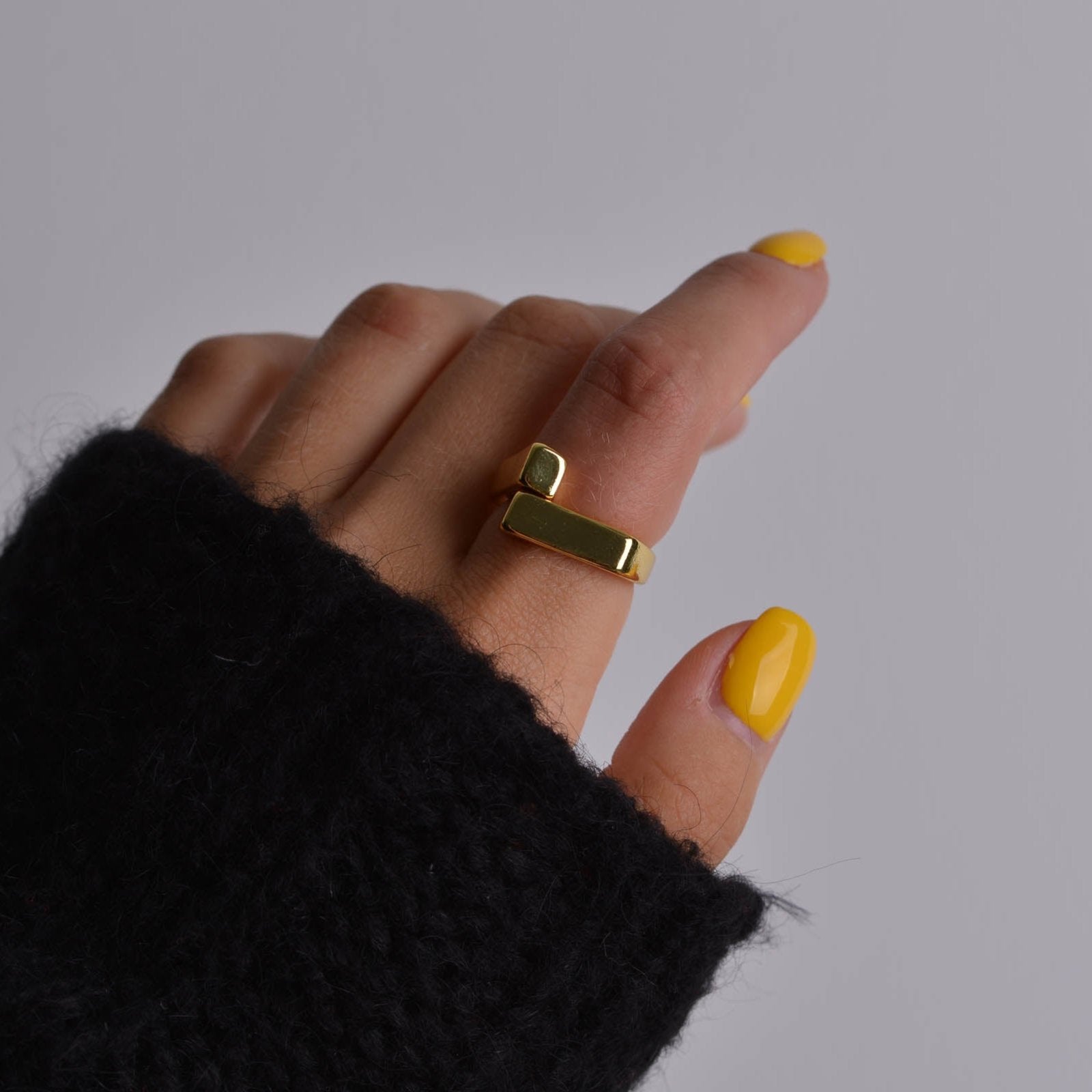 Twisted Gold Rings