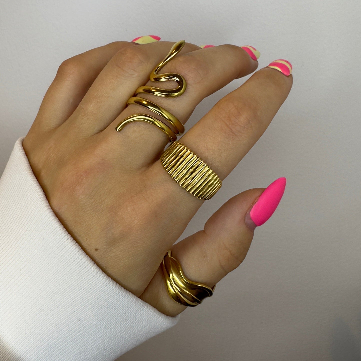 Twisted Snake Ring Gold Set