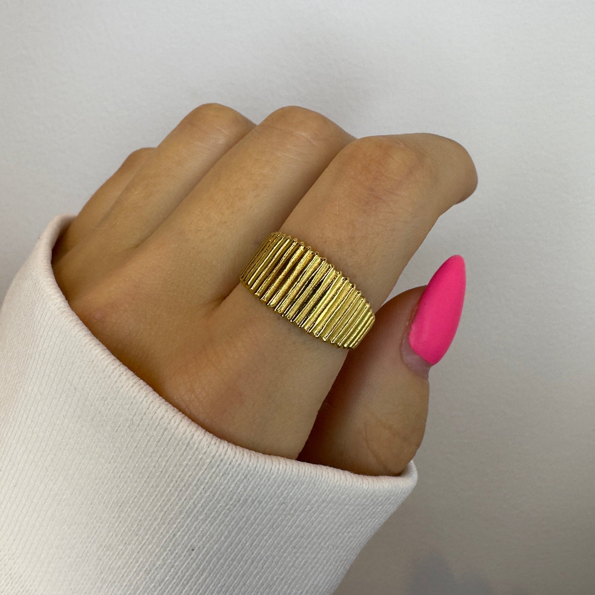 Twisted Snake Ring Gold Set