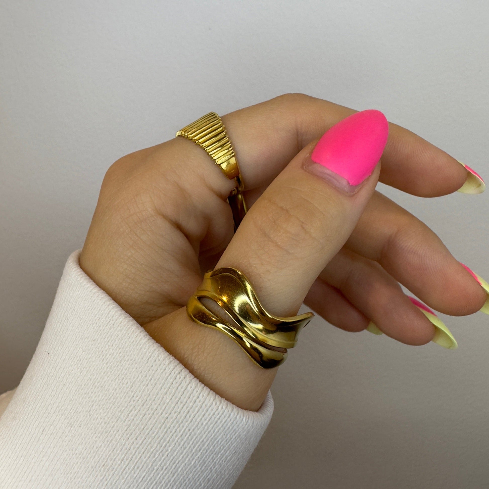 Twisted Snake Ring Gold Set