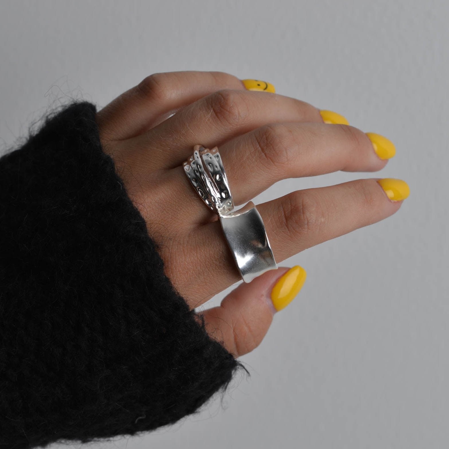 Dainty Signet Chunky Rings