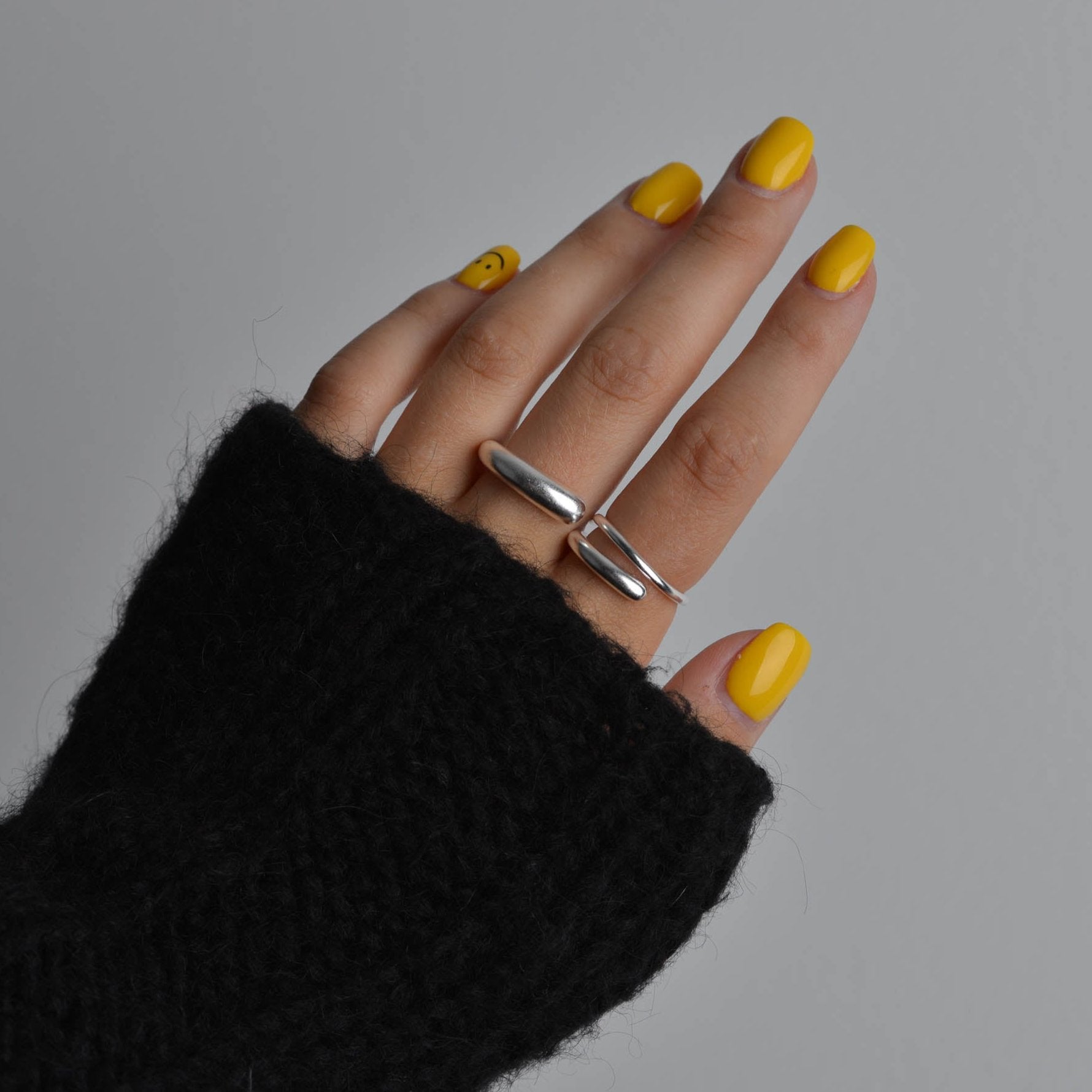 Unique 2-Finger Ring