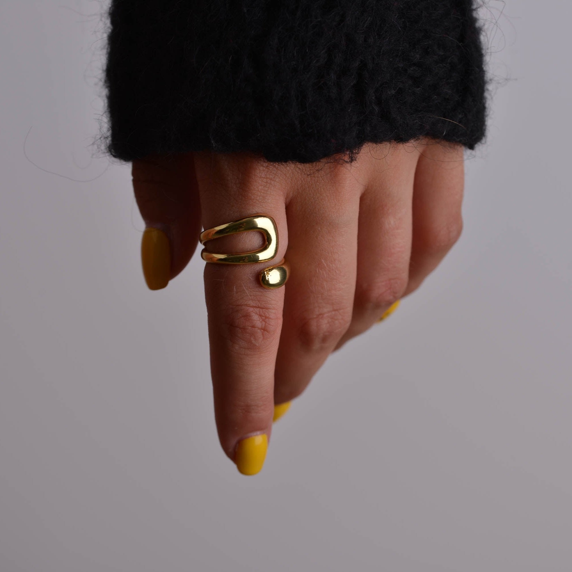 Gold Signet Geometric Ring