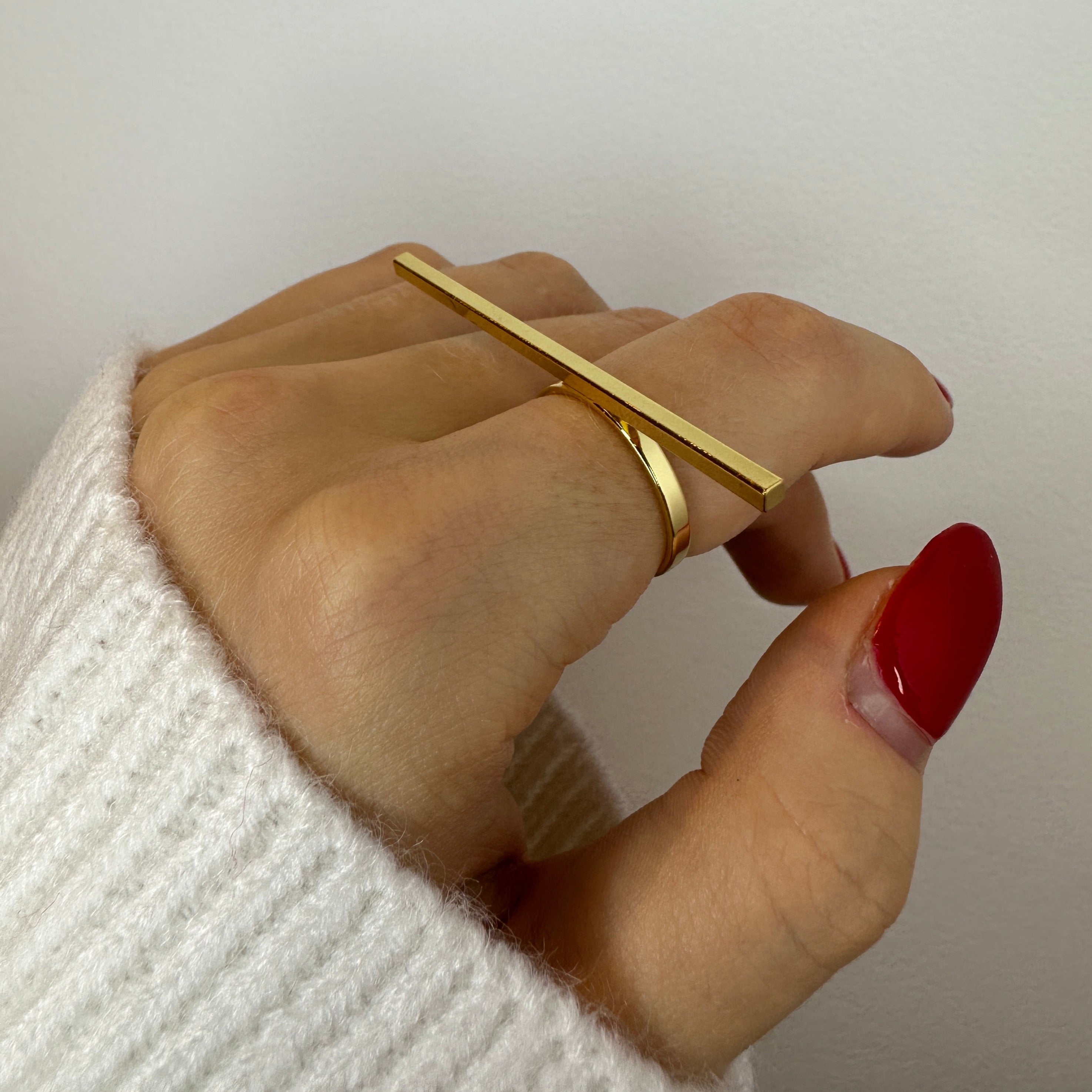 Elegant Gaby Ring